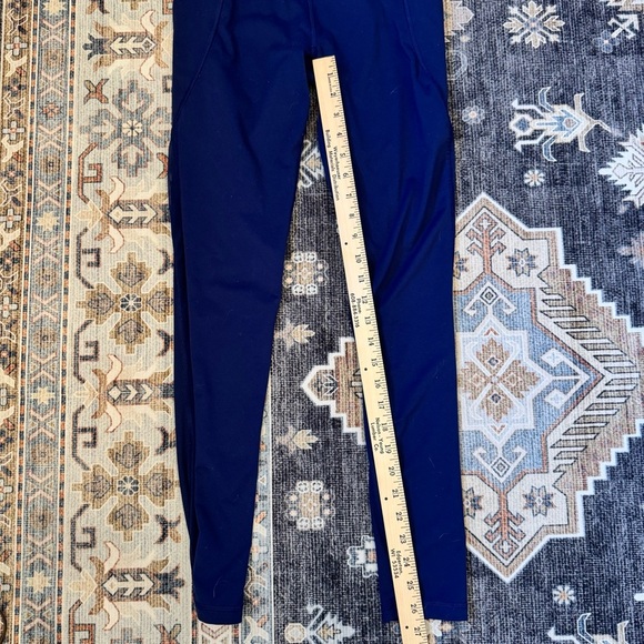 Victorias Secret Sport Women’s Royal Blue Knockout Mesh Back Leggings Size Small - Picture 13 of 13